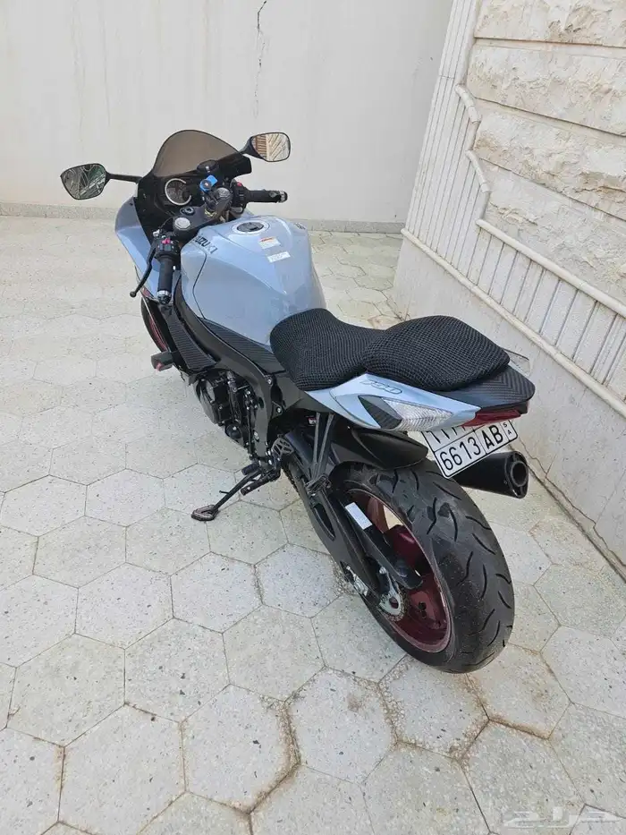 دباب ريس سوزوكي 750 3