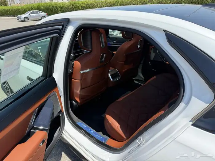 بي إم دبليو 2025 735i BMW 6