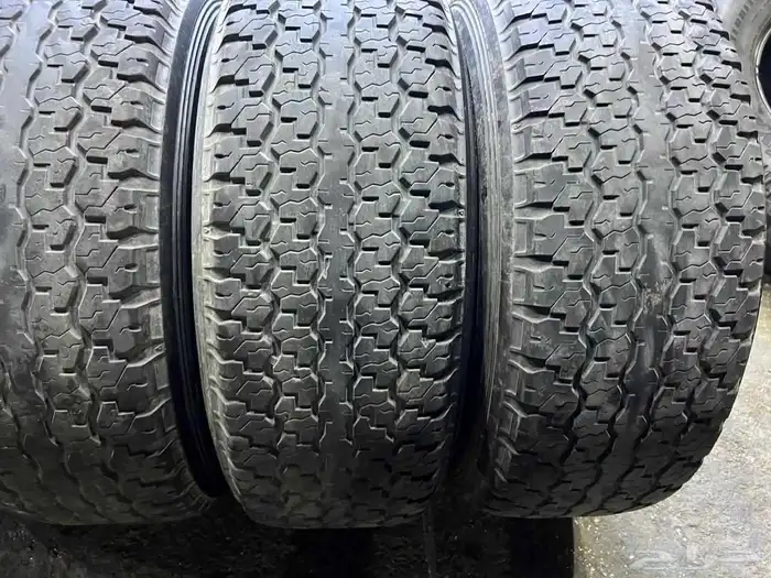 جنوط سنبوسه مع كفرات دنلوب مقاس 275.70.16 بترول فتك 6