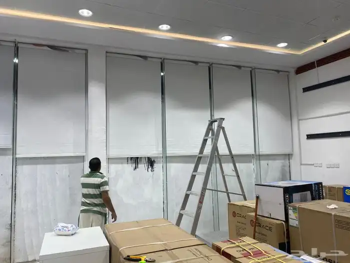 تركيب ستائر رول ستاير كهربائية ستائر مكاتب ستائر بلاك اوت 4