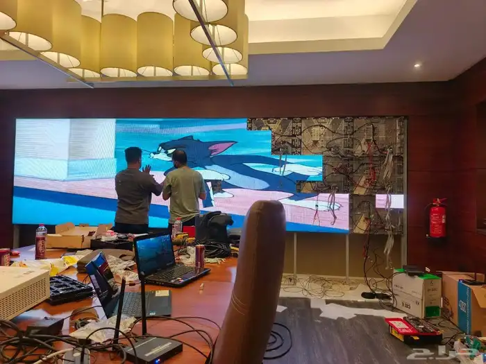بيع وتركيب وصيانة شاشات LED SCREEN 12