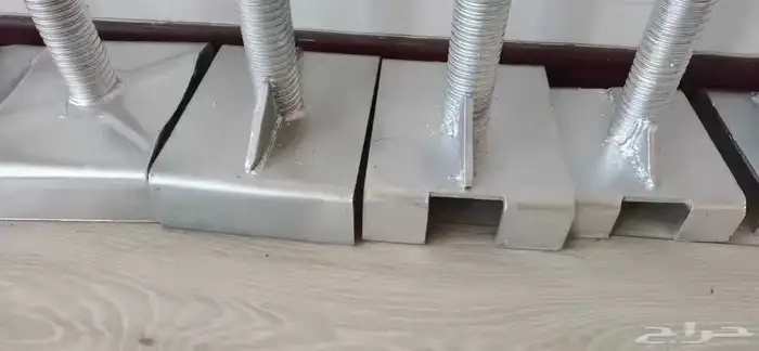 شدات معدنية . التصميم الأوربي الحديث . 1