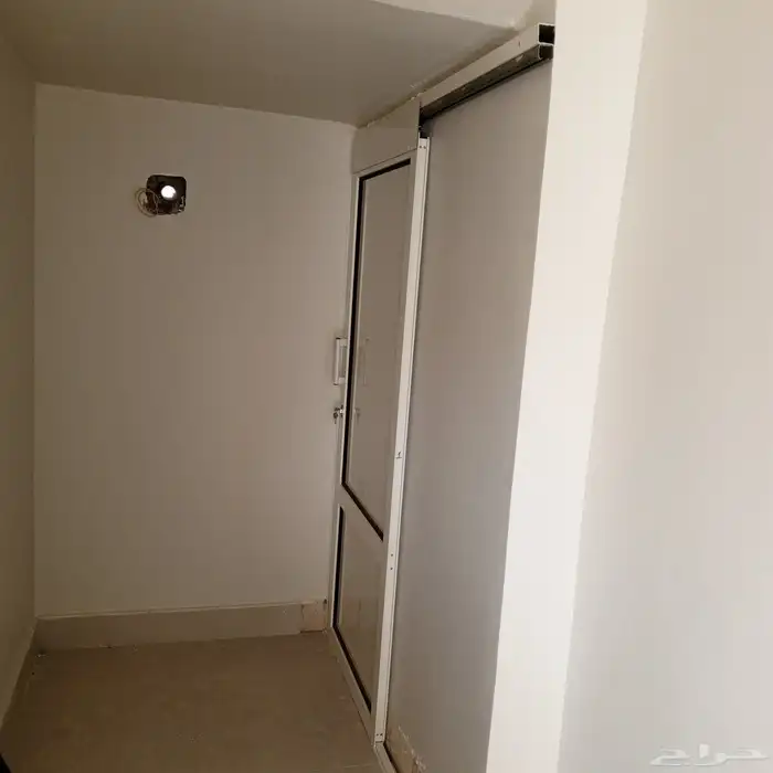 باب المنيوم درايش سكريت ستك ر 8