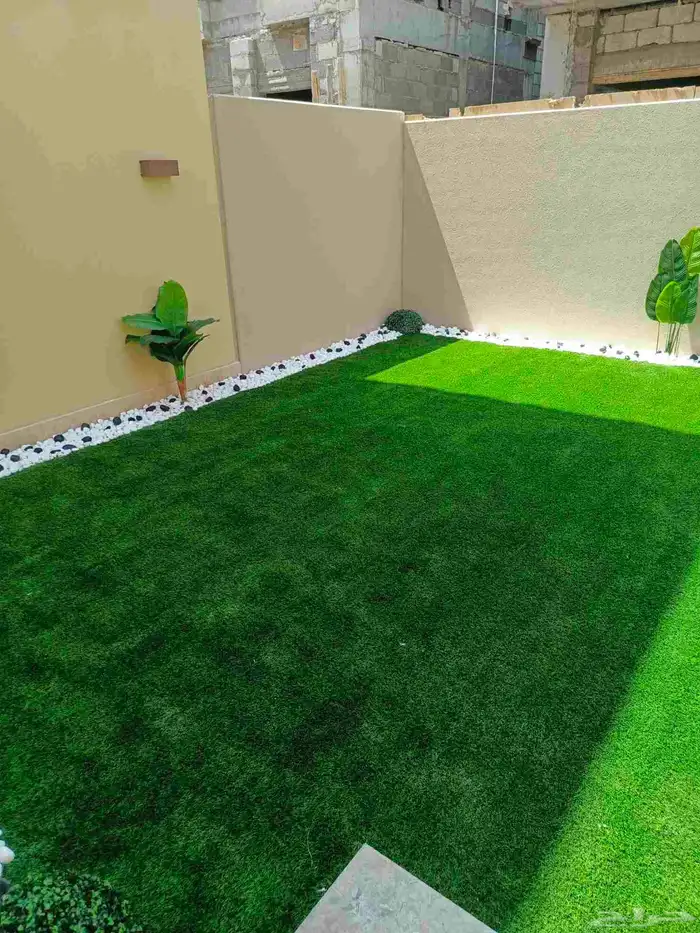 تنسيق حدائق وديكورات حجريه وعشب ارضي وجدارى 7