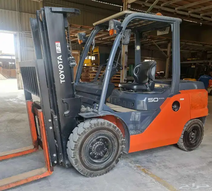 رائ لي  فور  لف  forklifts for rent 6