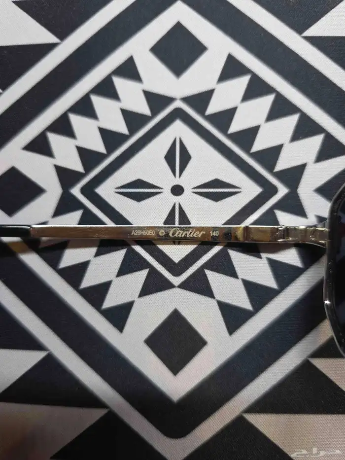 نظارات شمسية سانتوس دو كارتييه موديل بايلوت 7