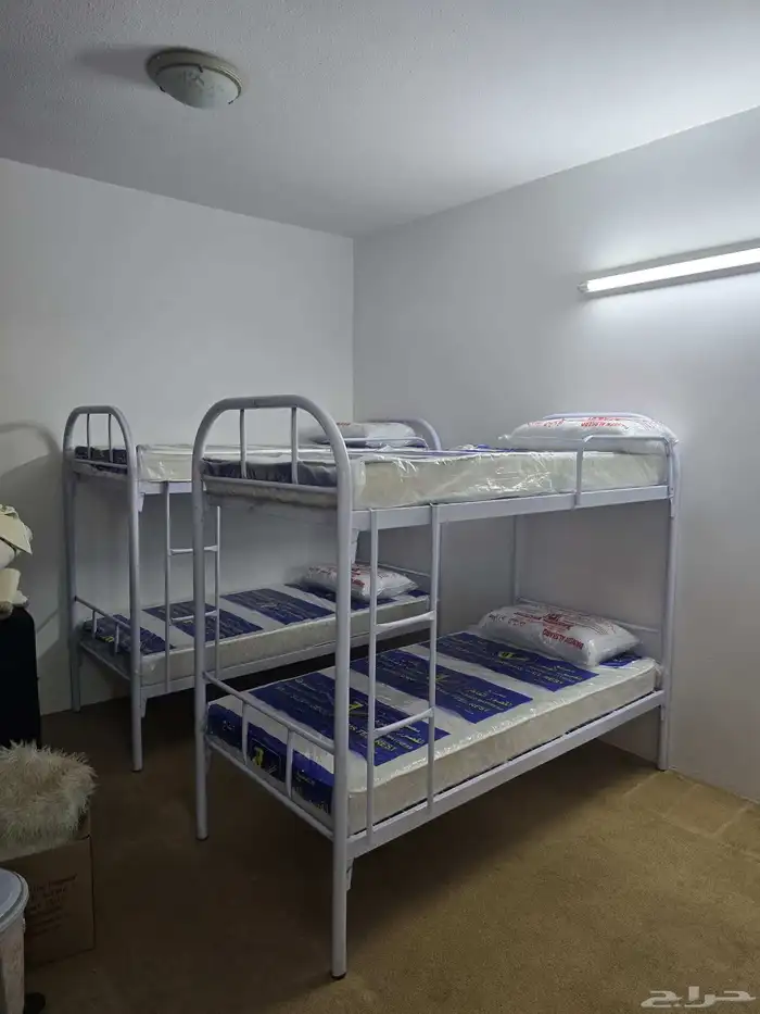 سرير حديد دورين دور واحد مرتبه بطانيه دولاب حديد جديد 0