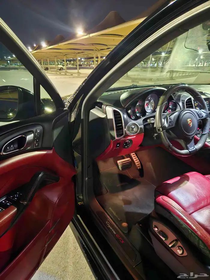 بورش كاين Porsche GTS 2014 12