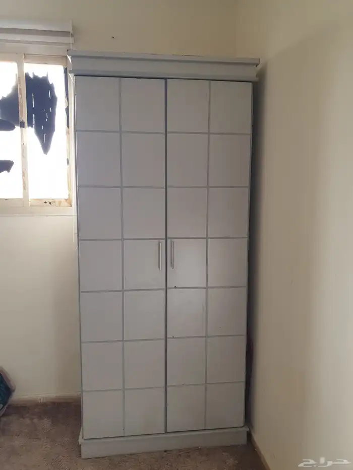 دولاب نظيف المجمعه معلاق ورفوف 2