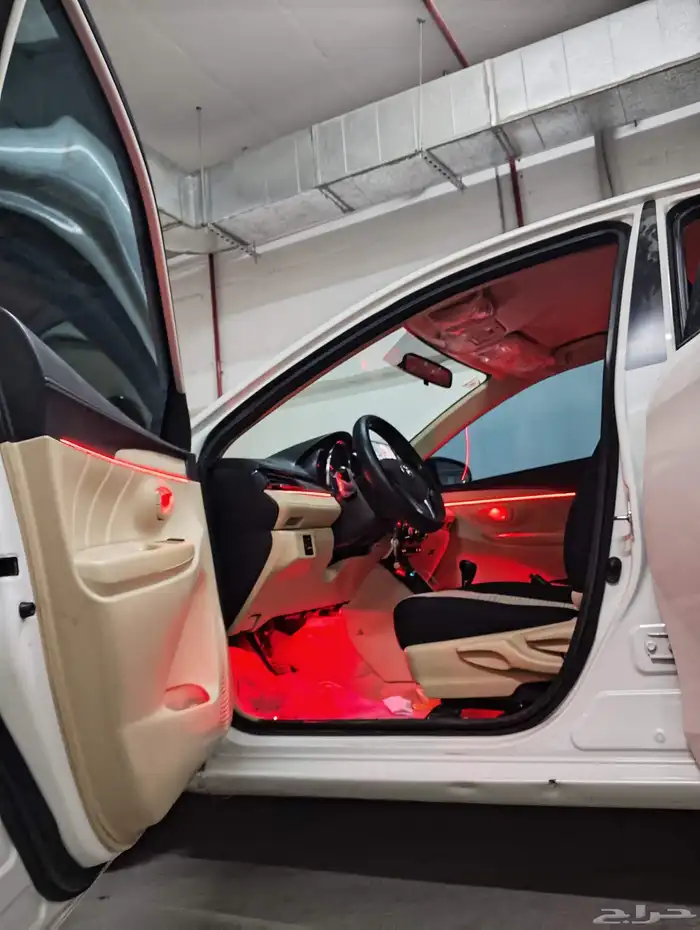 تركيب لد داخلي64 لون يارس موديل 2017 حيكم الله 2