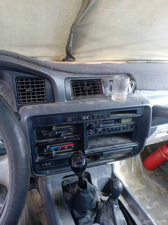 لاند كروزر صالون 1995 الصامل يجي واتس اعلمه بكل شي 05546718 8