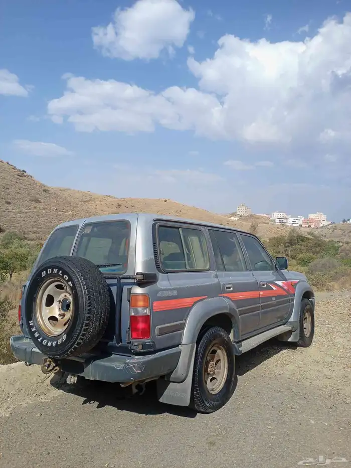 لاند كروزر صالون 1995 الصامل يجي واتس اعلمه بكل شي 05546718 0