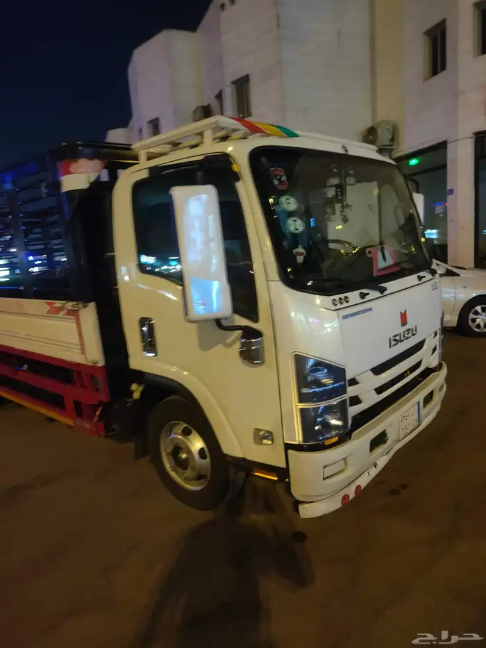 دينا للايجار بلمشوار داخل وخارج المملكة اسطول سيارة في جميع 0