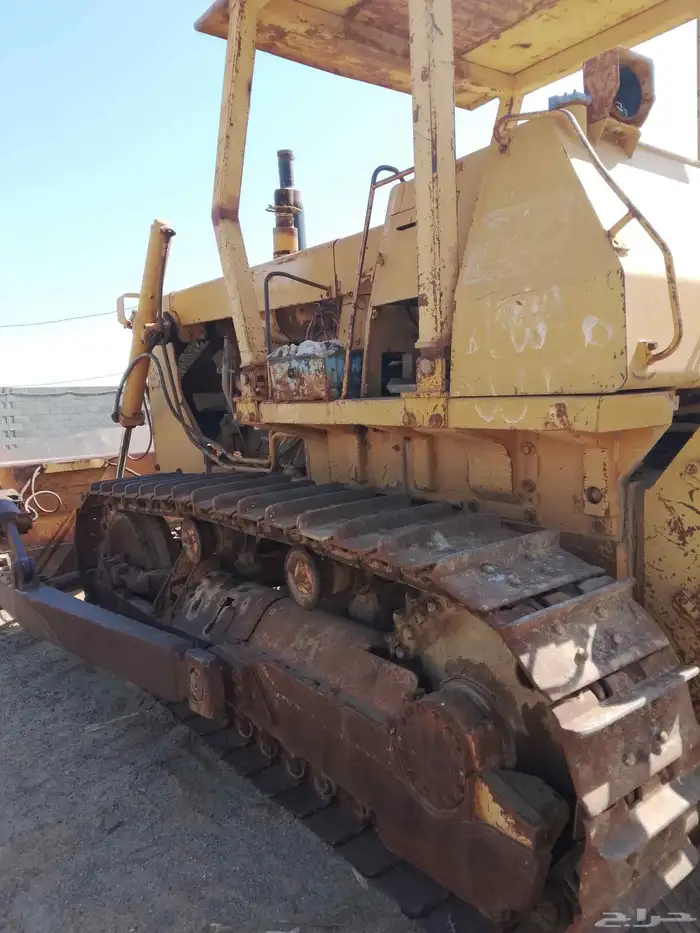 بلدوزر أمريكي جاهز للبيع قطع 3