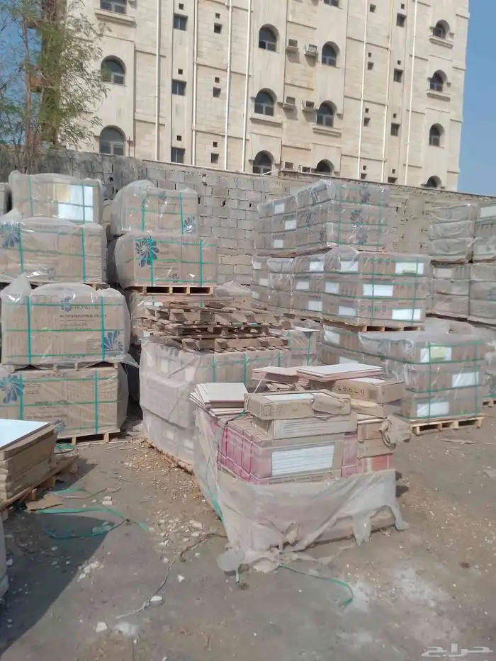 مبلط لبيع وتركيب جميع انواع البلاط البرسلان والسيراميك 2