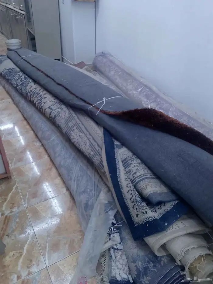 السلام عليكم يحتاجون سجاد ا قديم ا لتربية الماعز والأغنام لذ 0