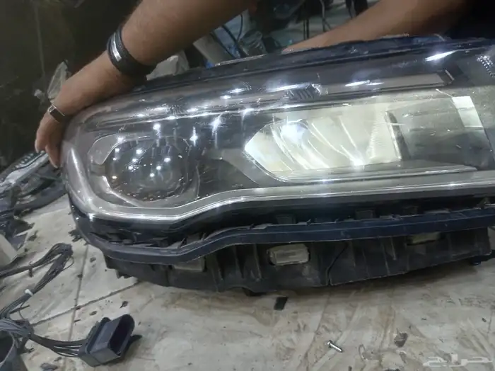 شمعه يمين جيلي امجراند 2023 جهت المعاون 0