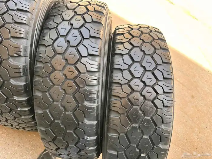 نعرض لكم كفرات ابو لبنه ياباني مضمون علا الشرط 245 75 17 2