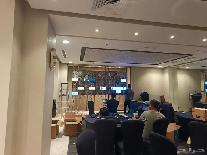بيع وتركيب وصيانة شاشات LED SCREEN 38