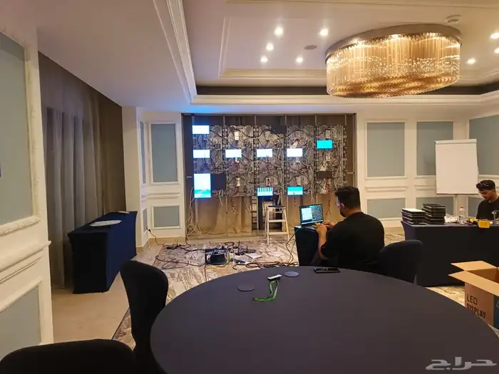 بيع وتركيب وصيانة شاشات LED SCREEN 19