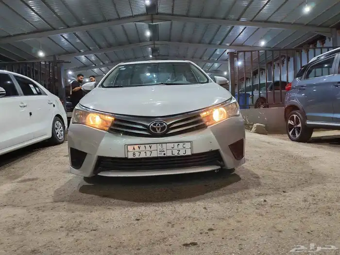 تويوتا كورولا 2015 0