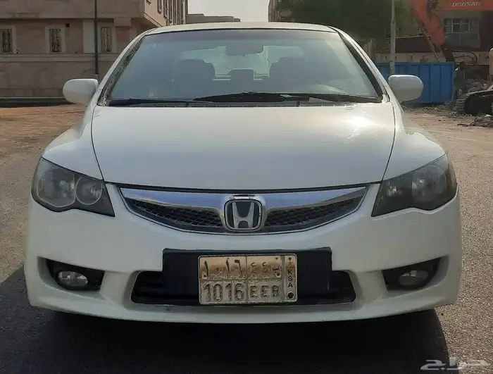 هوندا سيفيك نظيفة موديل 2011 7