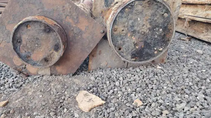 بستم ثنين واحد 5 طن والثاني 3 طن لتواصل 4