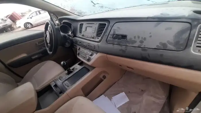 كيا كارنيفال 2015 1