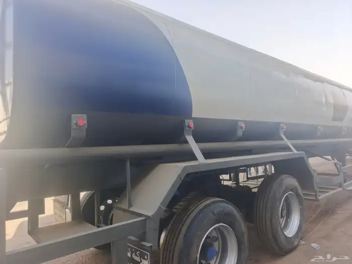 متخصصون في صناعة الصهاريج و القلابات بجودة عالية 0