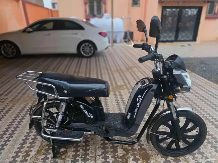 دراجه كهربائية مقاس 22 مديل 25 8