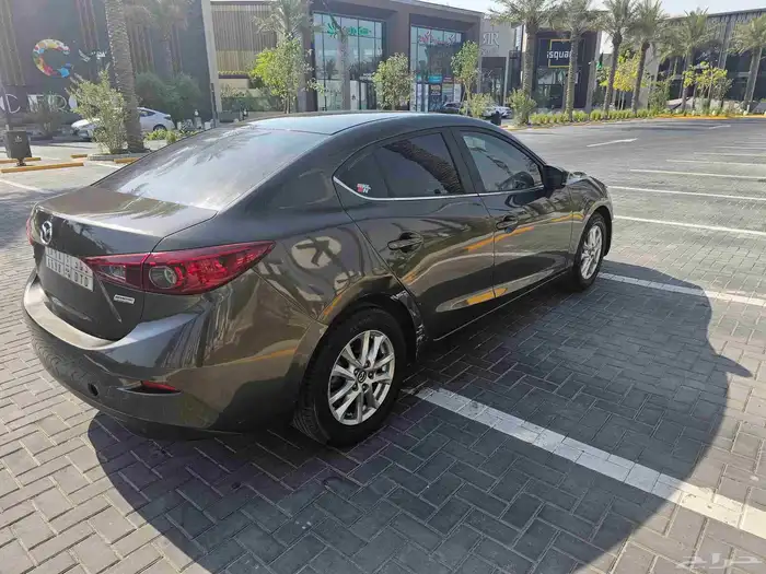 مازدا 3 2019 1