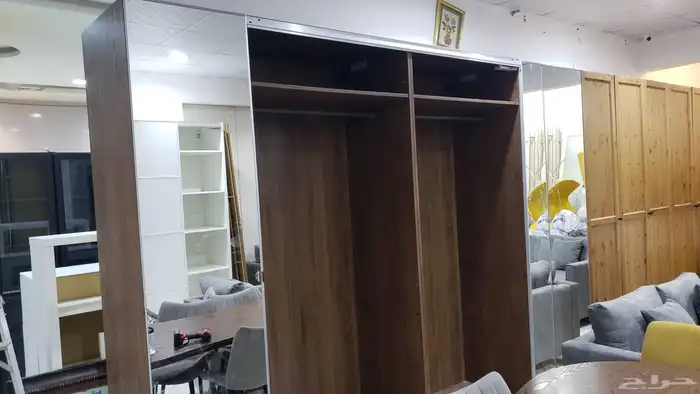 خزانت ملابس من إيكيا مستخدمة نظيفة 4