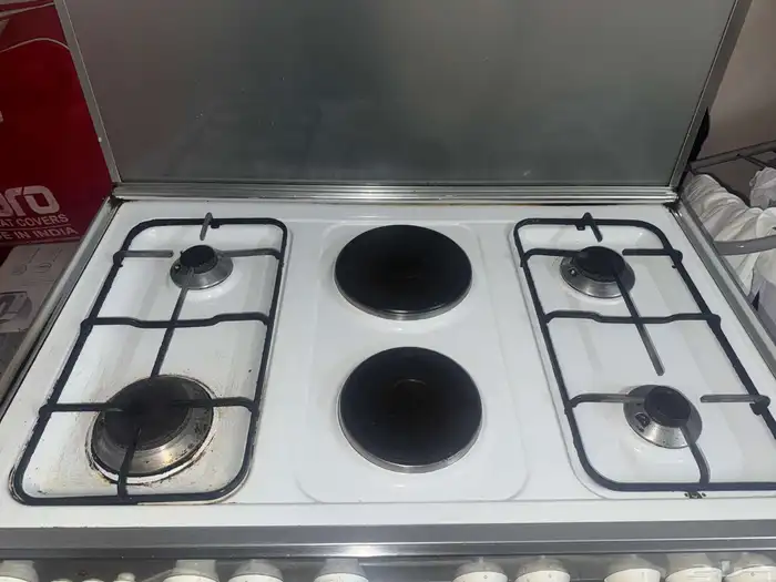 للبيع فرن غاز كهرباء ماركة Tecnogas 1