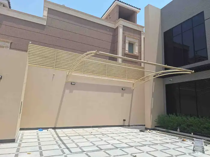 حداد مظلات وسواتر وسندويش بلن 2