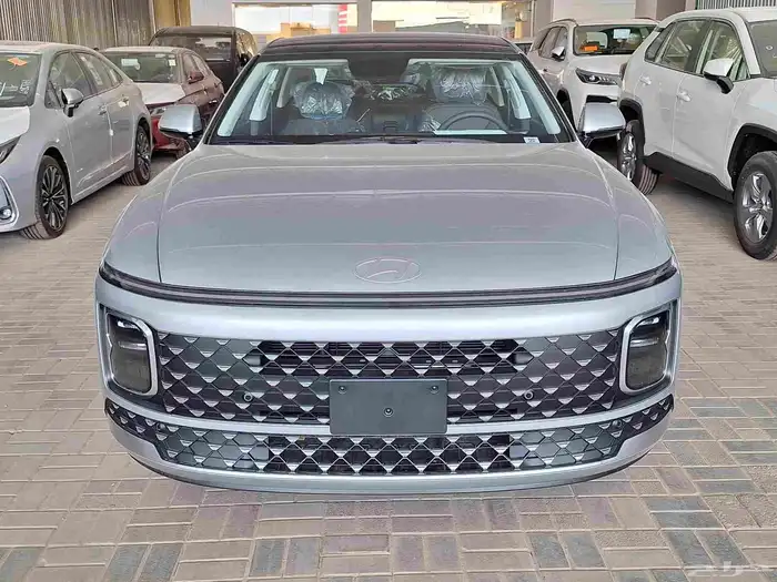 هيونداى ازيرا استاندر 2026 1
