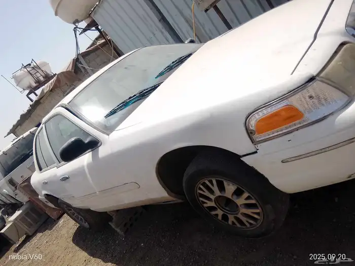 فورد فيكتوريا موديل 1999_2000 1