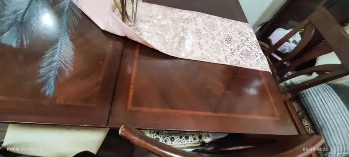 البيع عاجل طاولة سفره 8 اشخاص قابله للتصغير خشب ماليزي 3