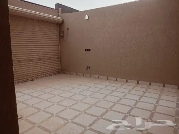 دور للبيع في حي طويق 1