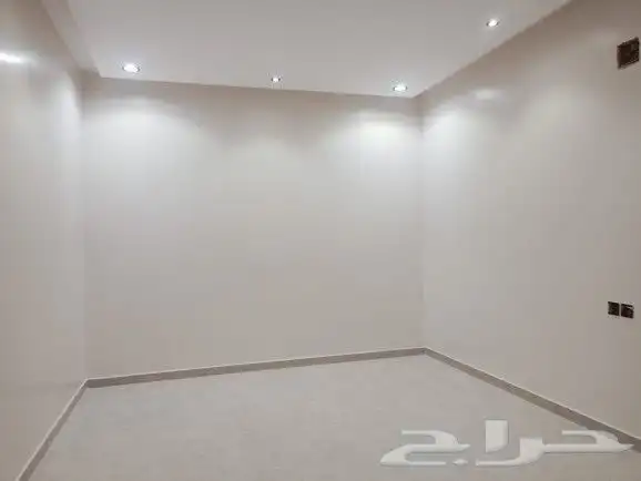 دور للبيع في حي طويق 2