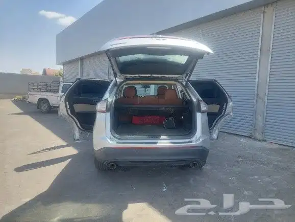 فورد ايدج موديل 2016 مستعمل بنزين قير اتوماتيك 8