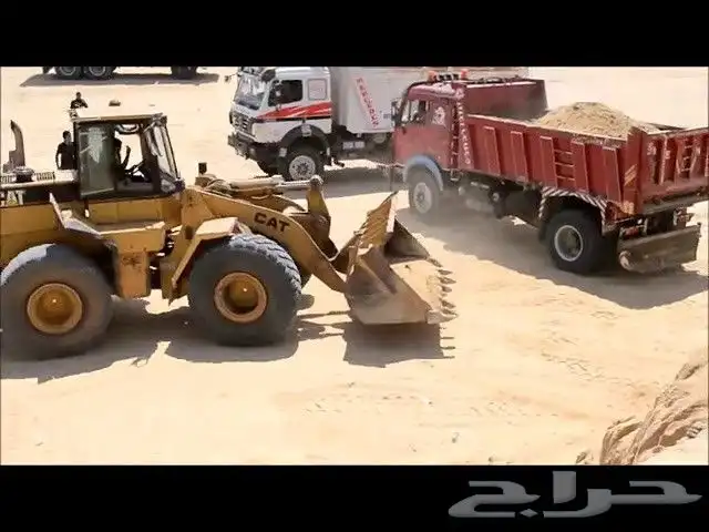 مقاول شيول قلابات وترلات لحفر ودفان والهدد والتكسير شغل فوق 0