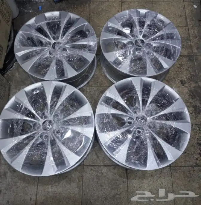 جنوط ازيرا موديل2014 مقاس18 اصلي وكاله 1