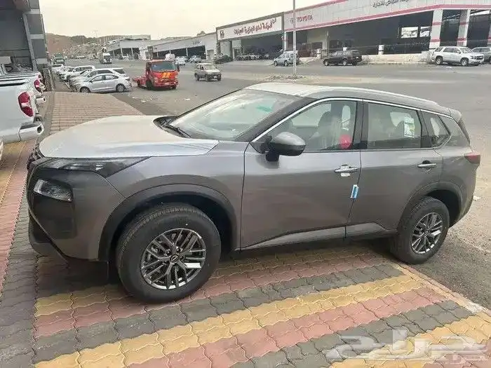 نيسان اكستريل 5 مقاعد دبل و7 مقاعد بدون دبل ستاندر 5