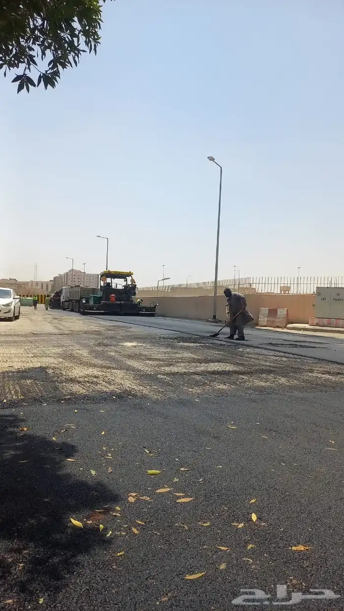 اعمال أسفلت وأمسى وان وارسي تو رش المخططات وأعمال أسلفت 2
