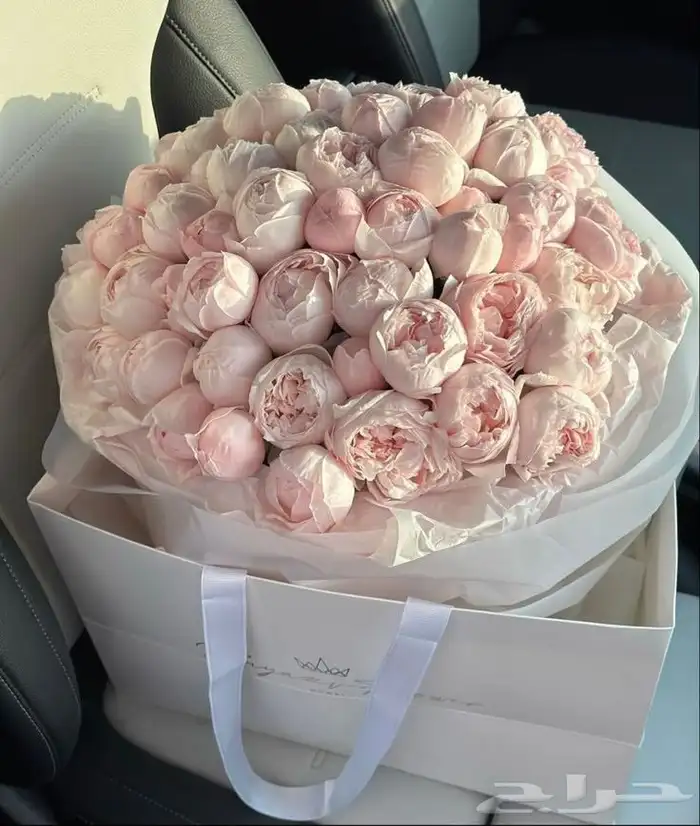 بوكيه ورد طبيعي توصيل مجانا جميع أنحاء الرياض 0