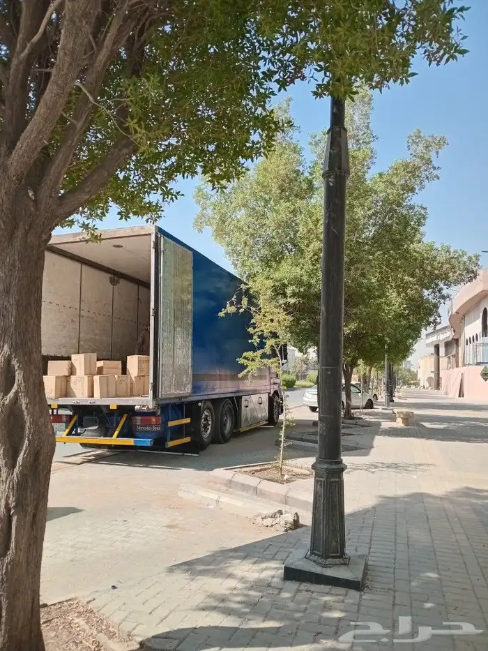 لوري للنقل 8متر 0