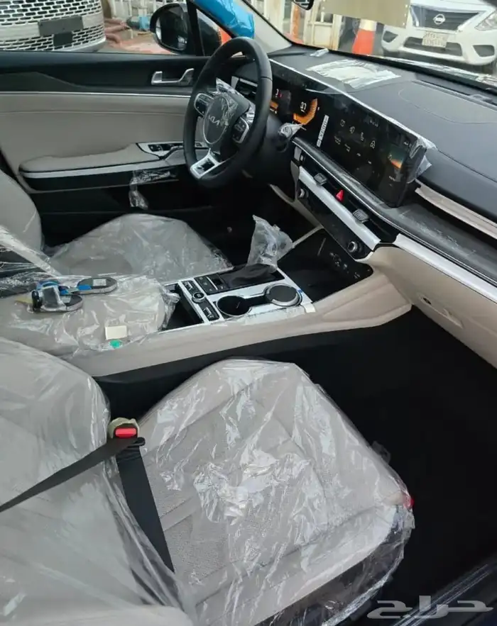 كيا K5 مطور بانوراما 2025 7