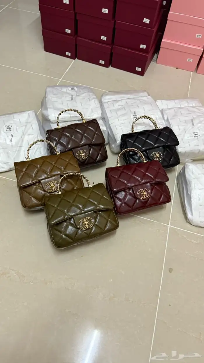 شنط ماركة مستر كوالتي 8