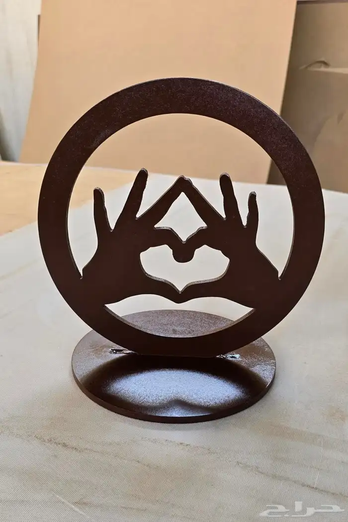 تفصيل الأثاث والديكورات 8