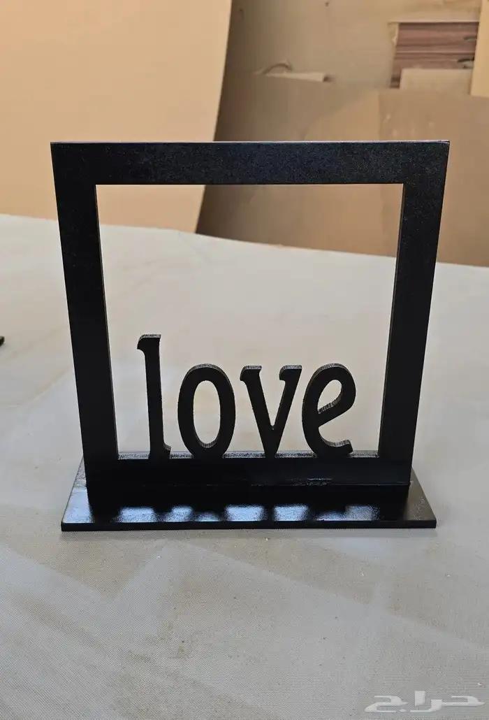 تفصيل الأثاث والديكورات 6